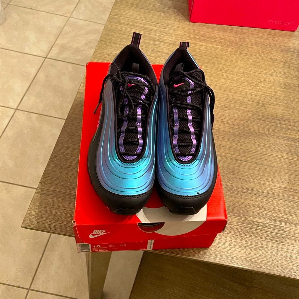 Nike Air Max 97 LX